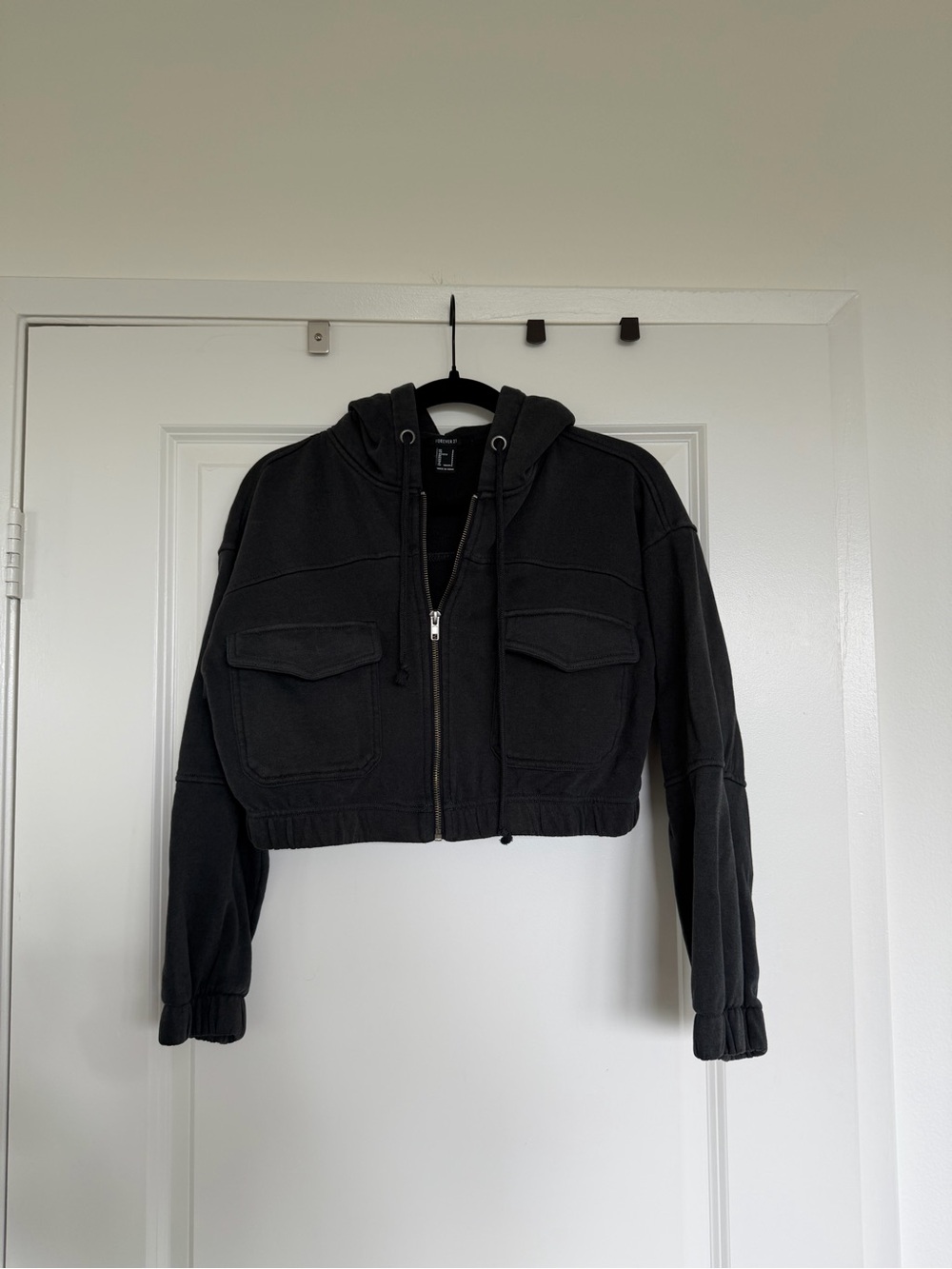 Cropped Black Zip-Up Hoodie Jacket